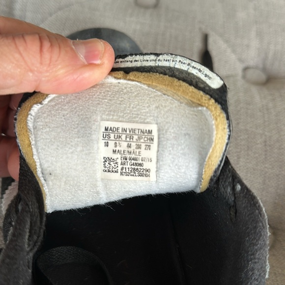 Vintage Adidas Busenitz skateboarding shoes - Picture 6 of 12